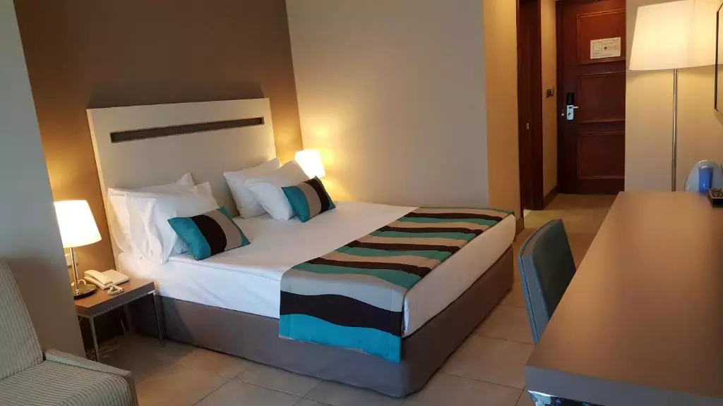 سان دنس ریزورت