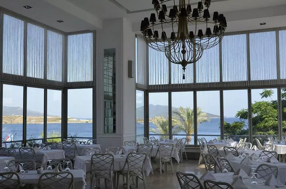 گادس آف بدروم