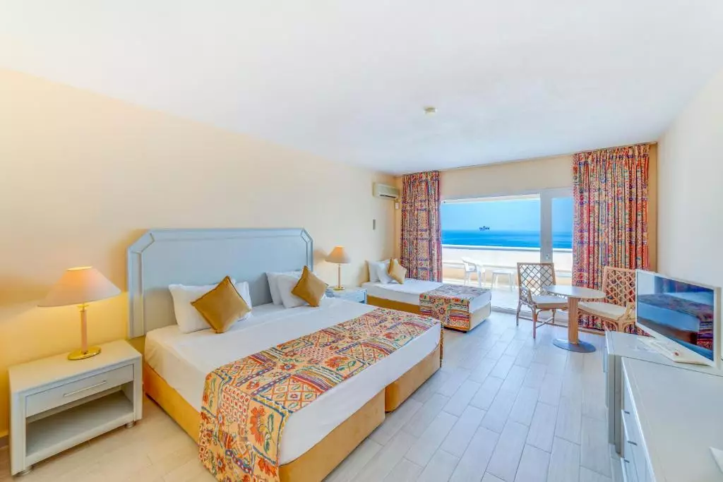 گرند بلو اسکای اینترنشنال