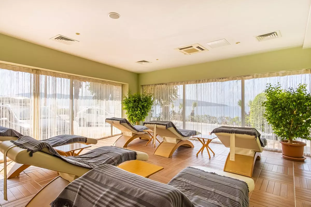 فور اور کلاب