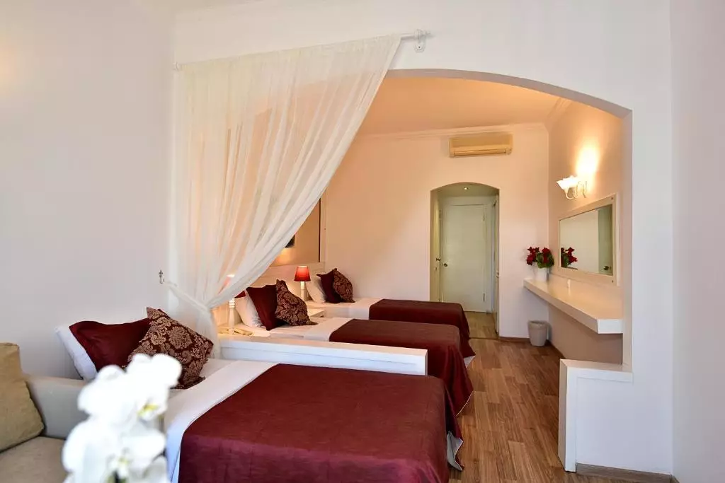 اوتیوم پارک آیاز آکوا بیچ