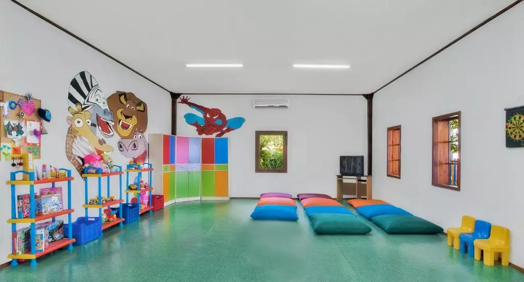 سلکتوم کالرز بدروم