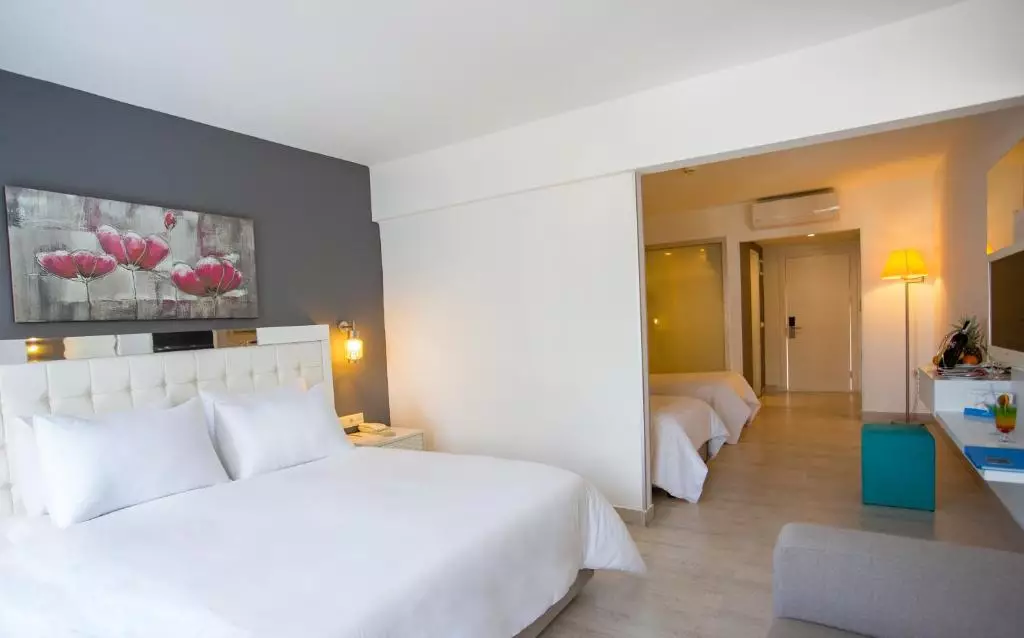 لو بلو اند ریزورت کوش آداسی