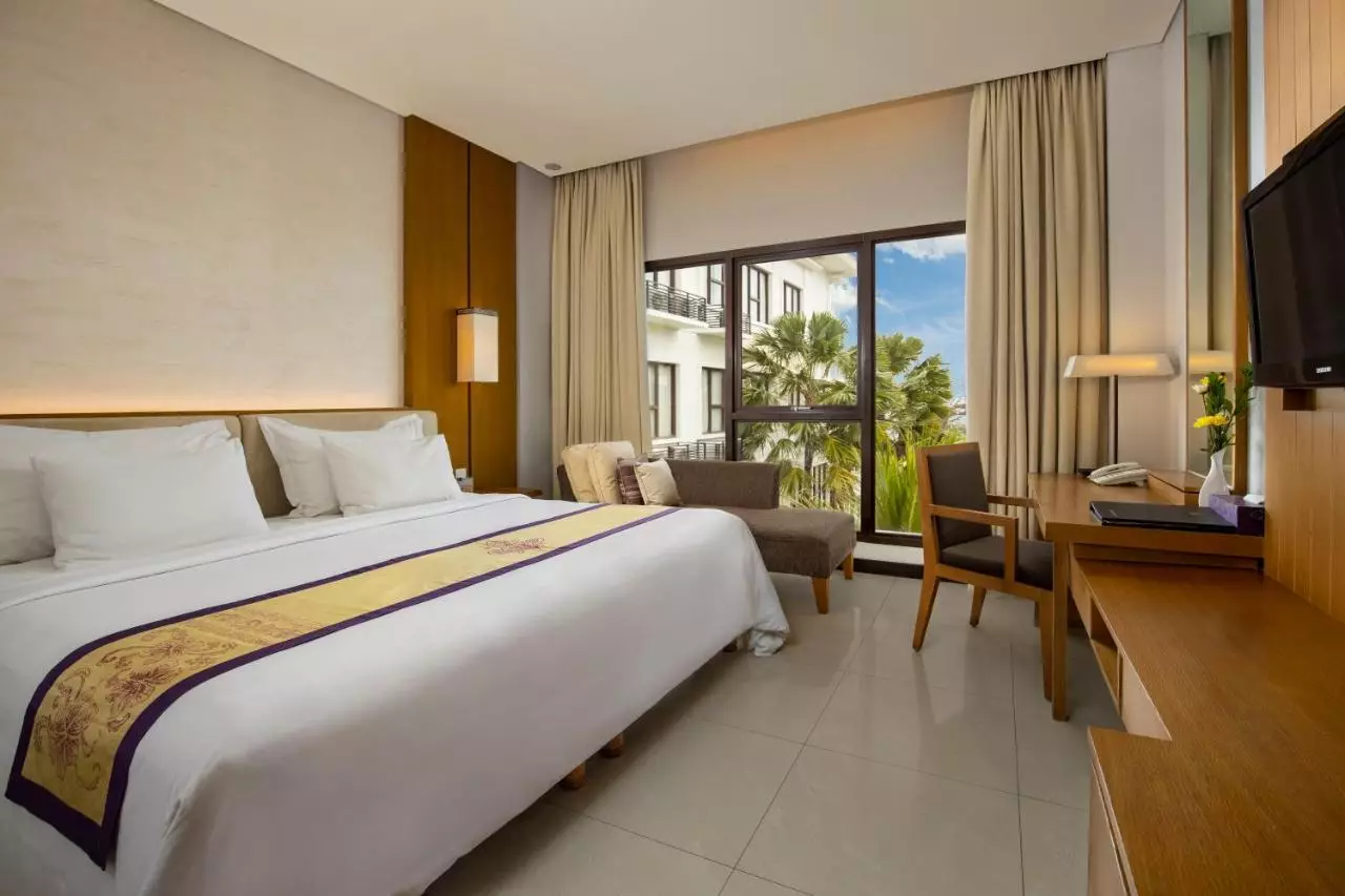 تورنتوم فورمرلی گرند ایینا