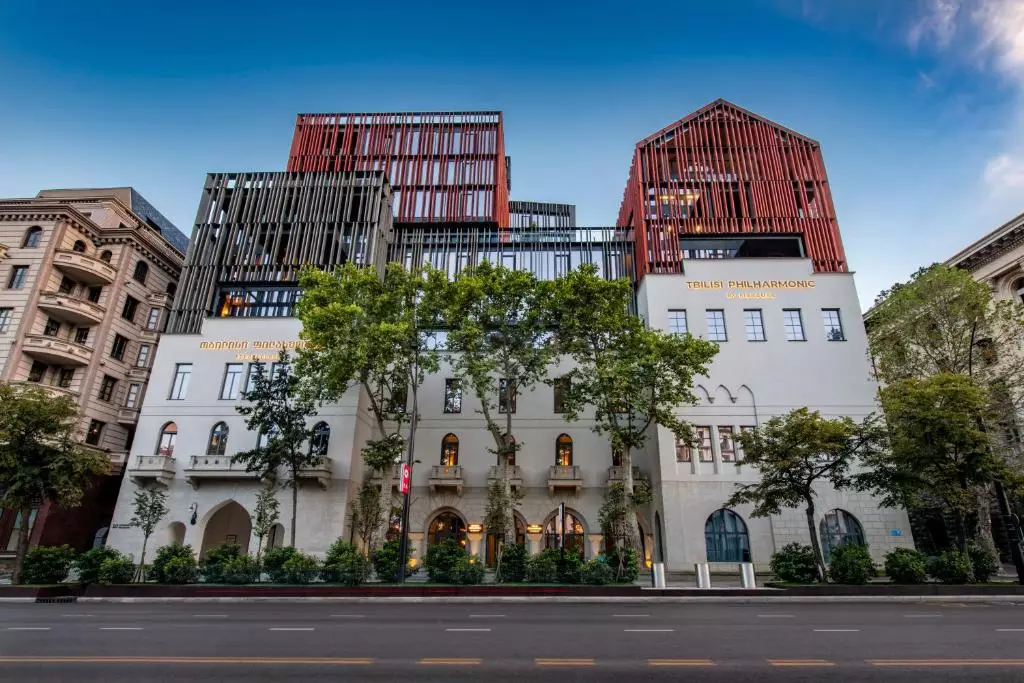 هتل فیلارمونیک تفلیس