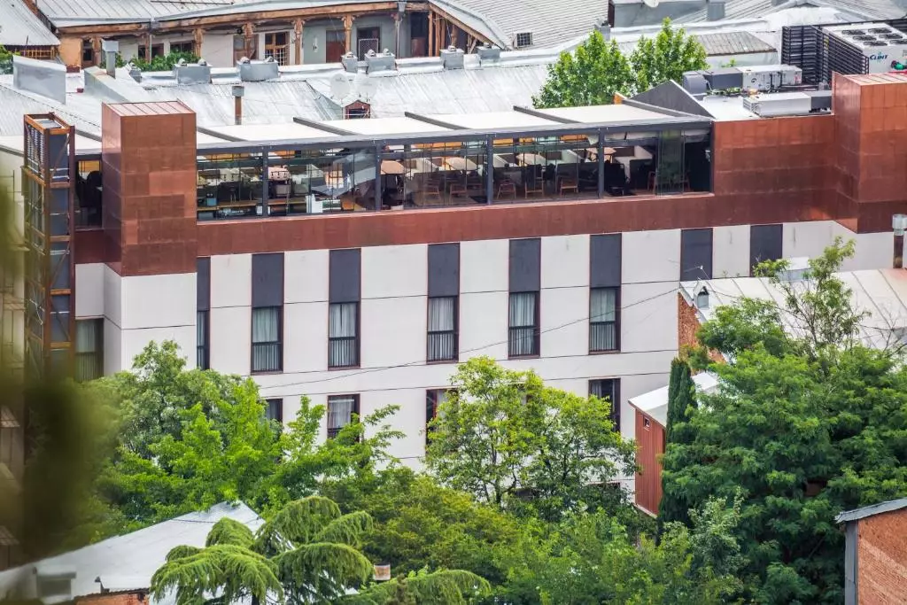 آیوتا تفلیس