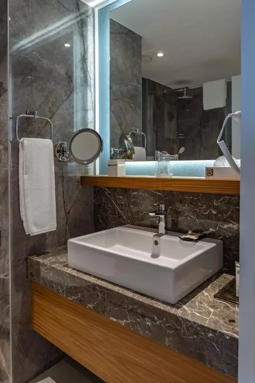 هتل بایا لارا آنتالیا