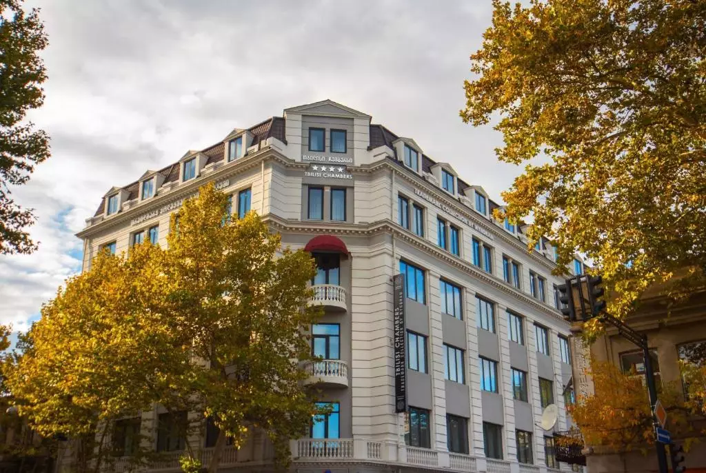 هتل چمبرس تفلیس