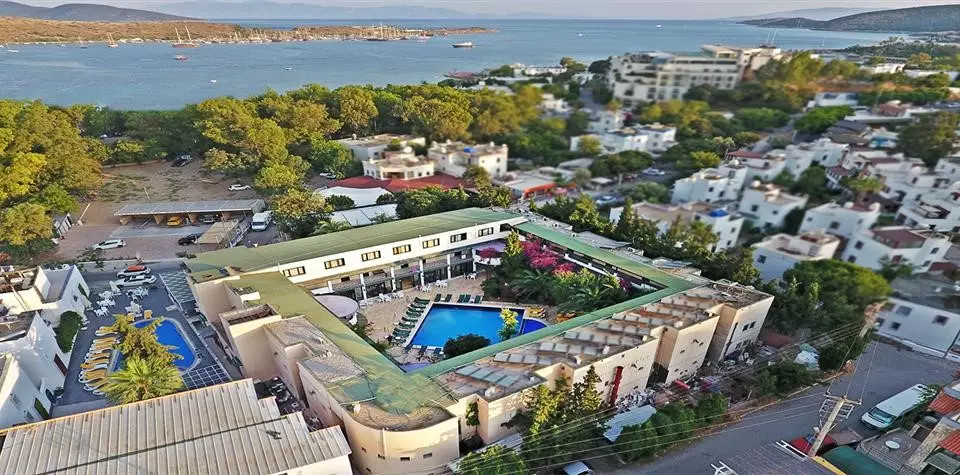 هتل بدروم اسکای لایف