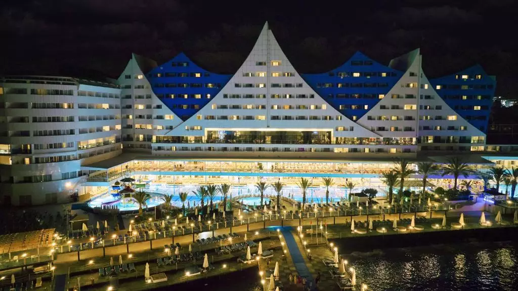 هتل اورنج کانتی ریزورت آلانیا