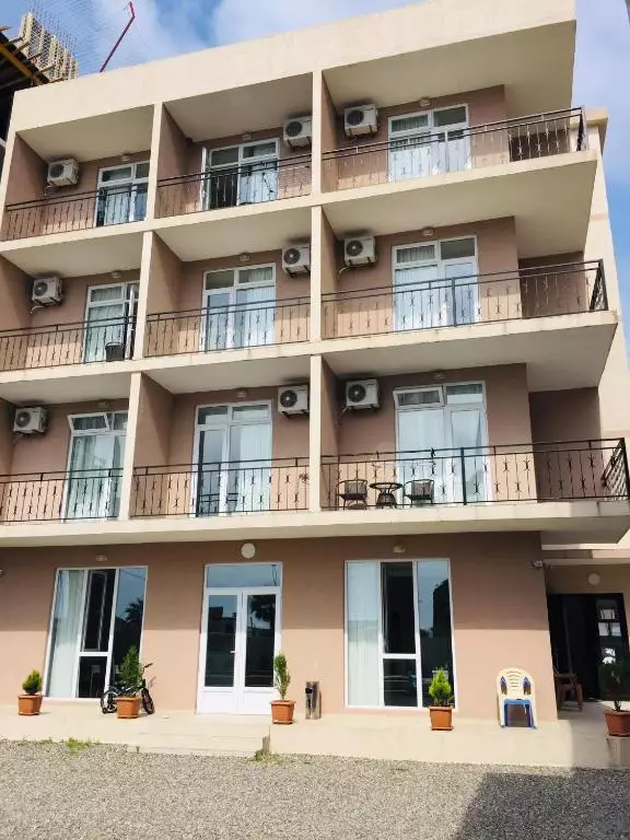 هتل ساناپیرو باتومی