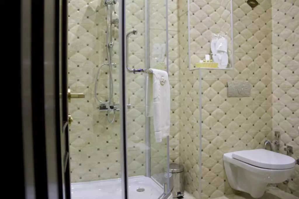 نیپول بوتیک تفلیس