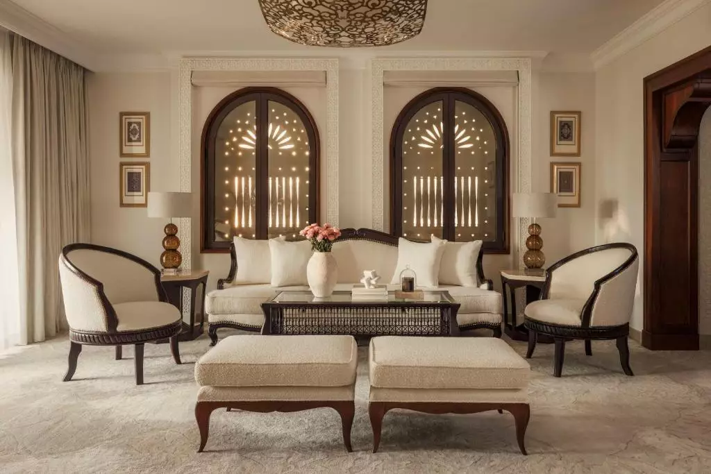 وان اند اونلی میراج دبی