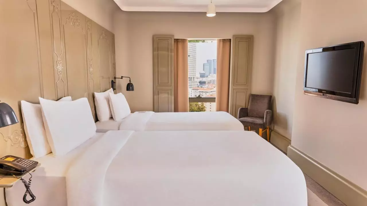 ستیا (مارمارا شیشلی)