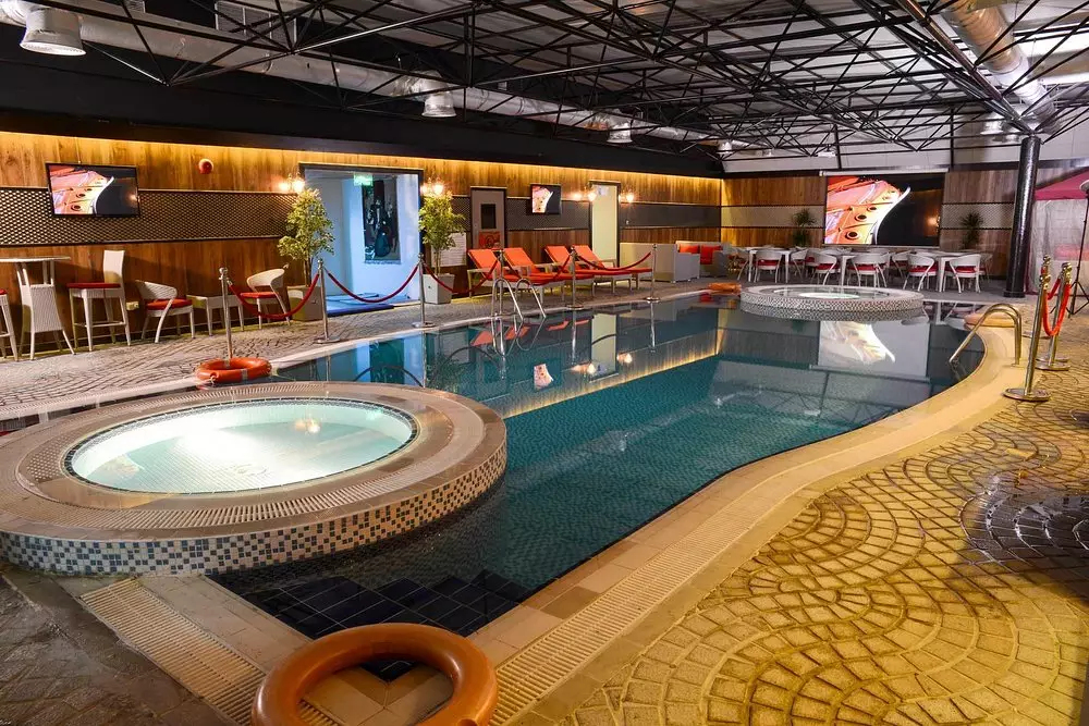 سان اند سندز دبی