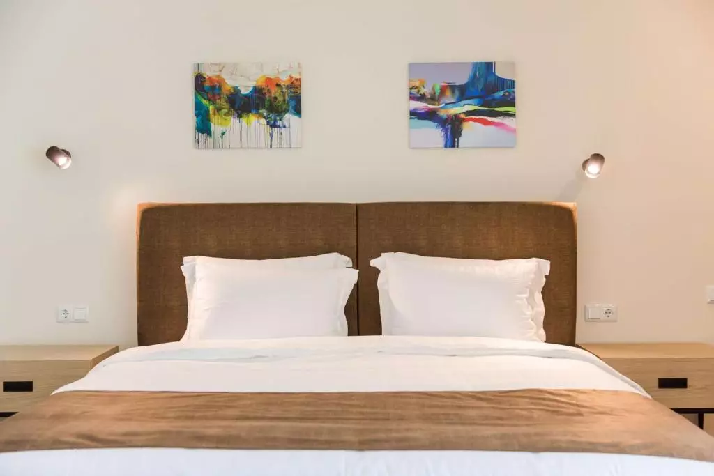 بست وسترن پریمیر باتومی