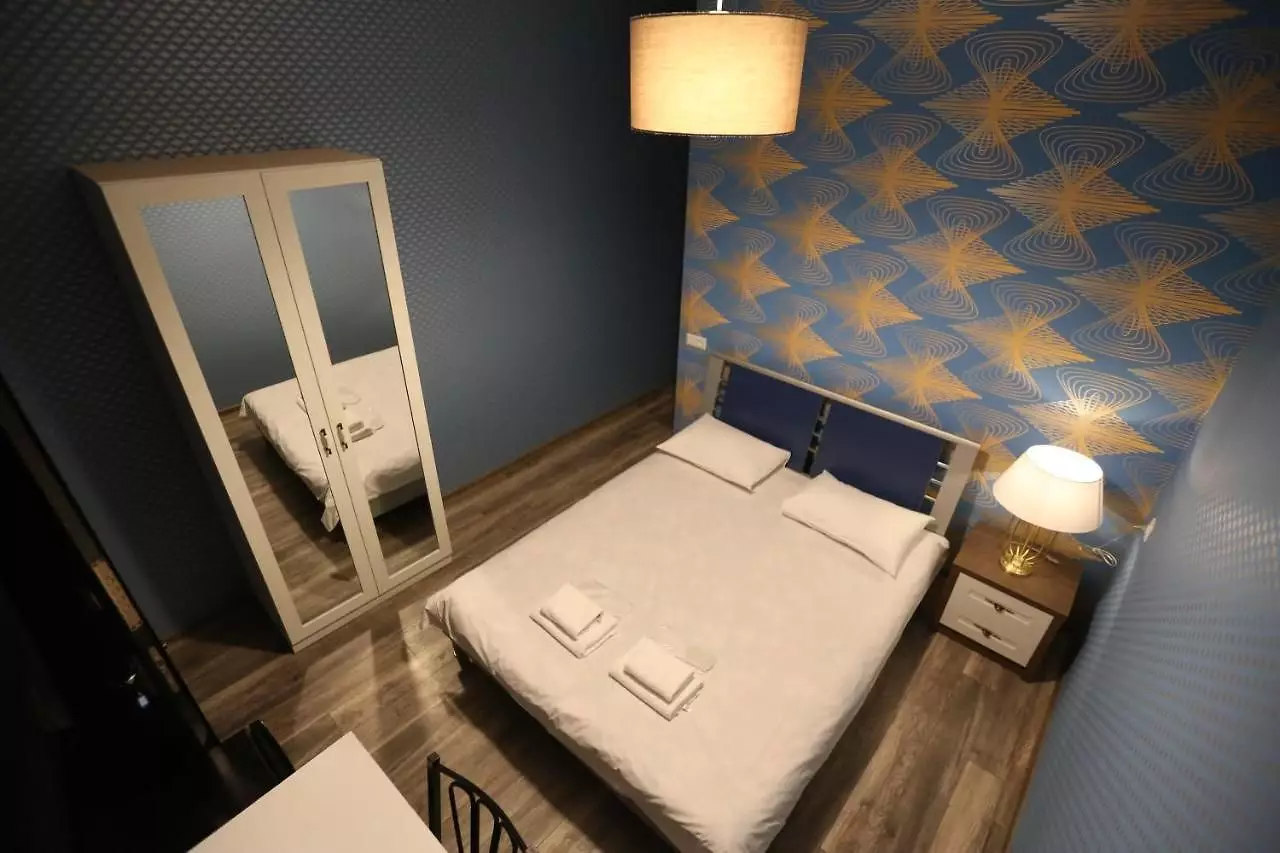 گلدن گلوب تفلیس