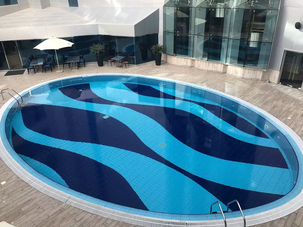 هتل گلف کورت بیزینس بی دبی