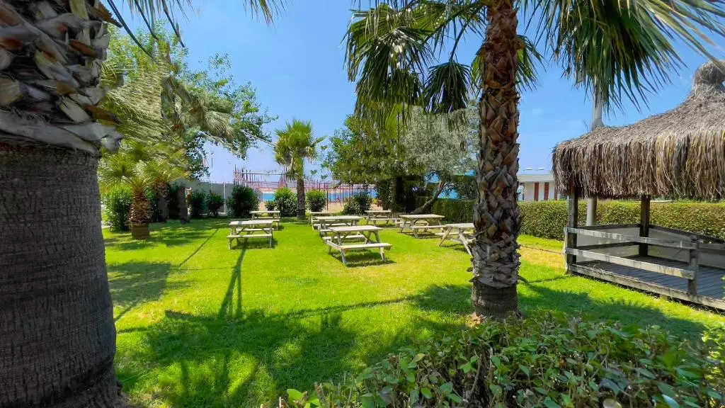 هتل تایتان سلکت آلانیا