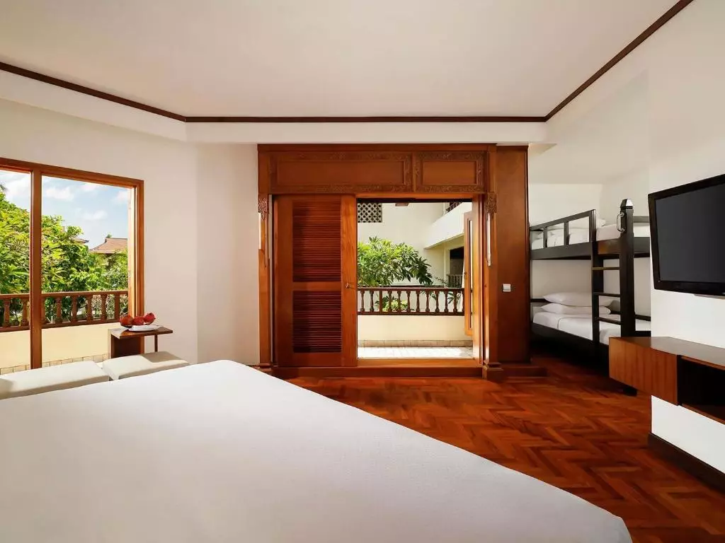 نوسا دوا بیچ اند اسپا بالی