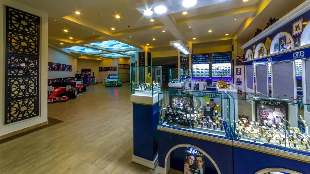 گرند یازیچی مارماریس پالاس