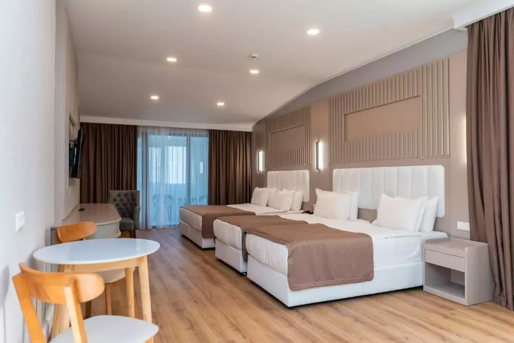 ارا پالاس باتومی