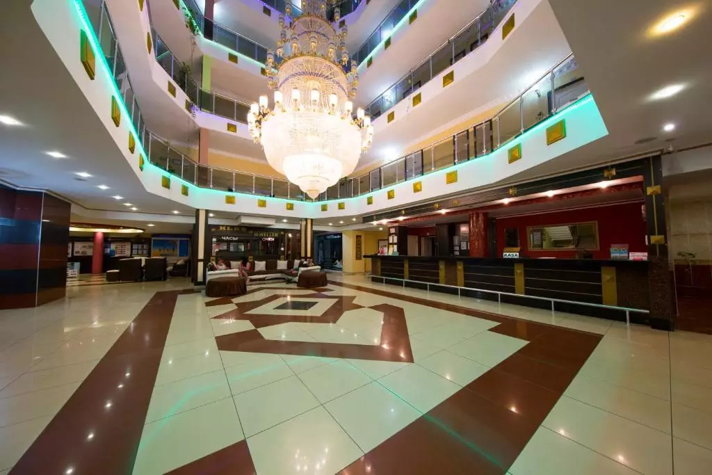 فرست کلس آلانیا