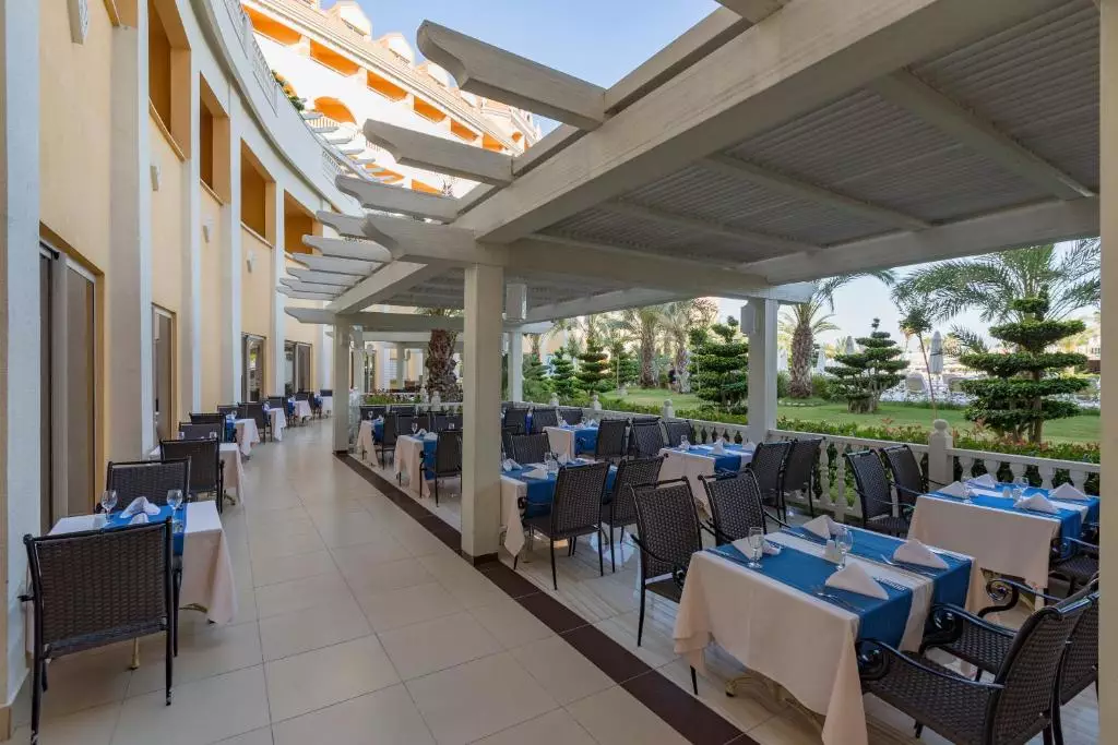 هتل رویال الهمبرا پالاس