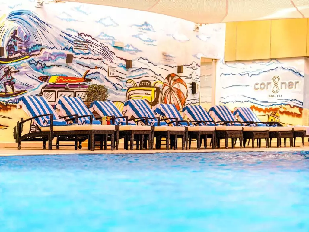 مرکوری البارشا دبی