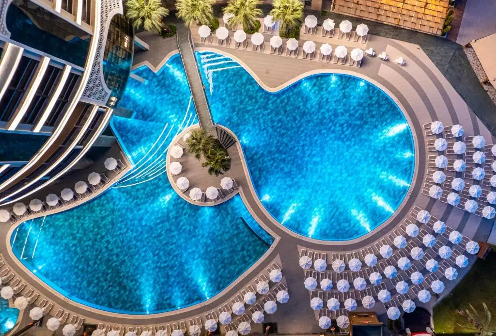 کیرمان لئودیکیا ریزورت آلانیا