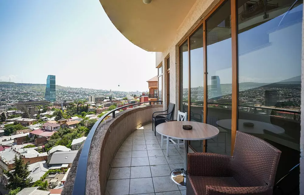 هتل آندزا تفلیس