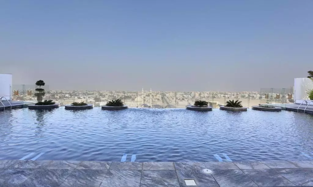 د تاور پلازا دبی