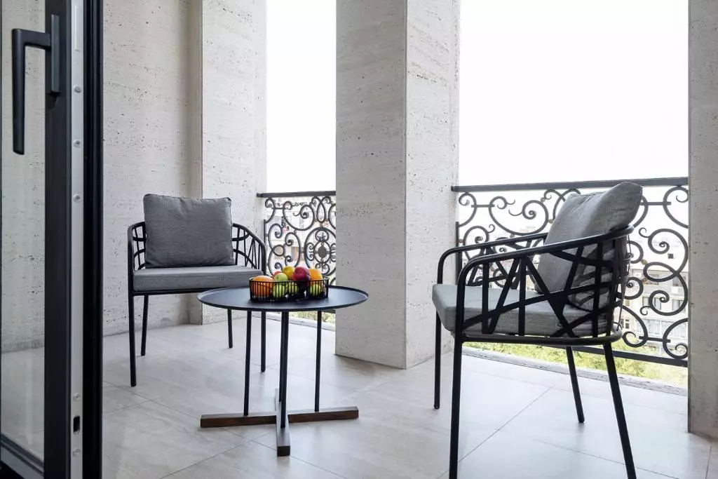 اسفرا بای استلار ایروان