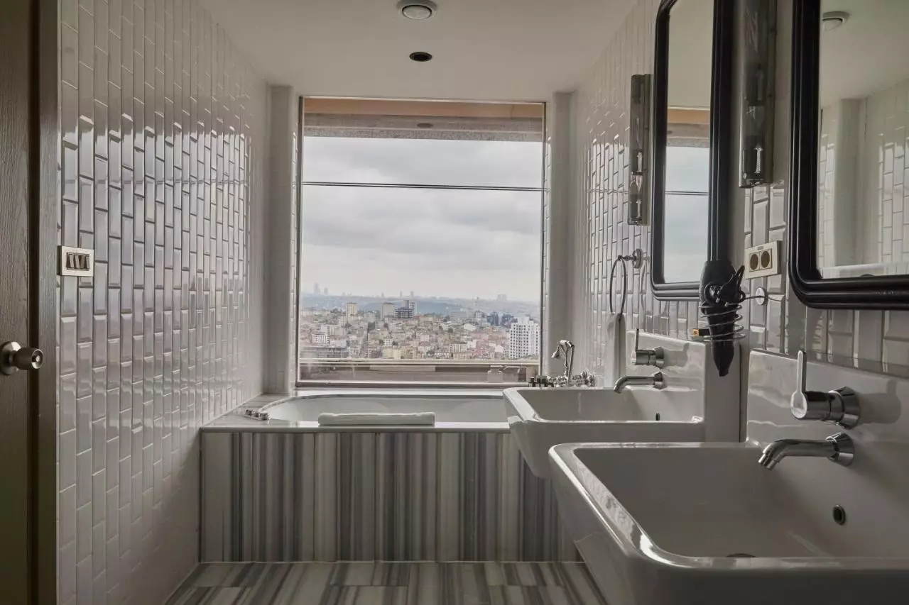 هتل ستیا (مارمارا شیشلی)