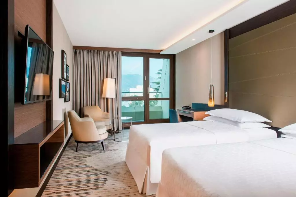 شرایتون گرند تفلیس