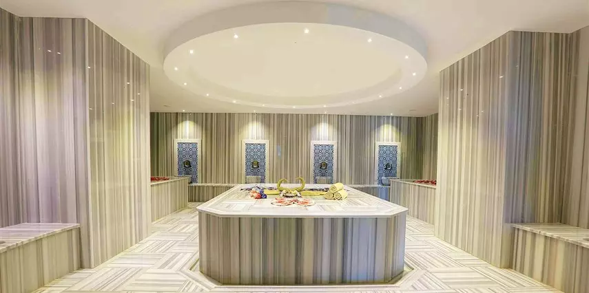 زوریا دولوکس آلانیا