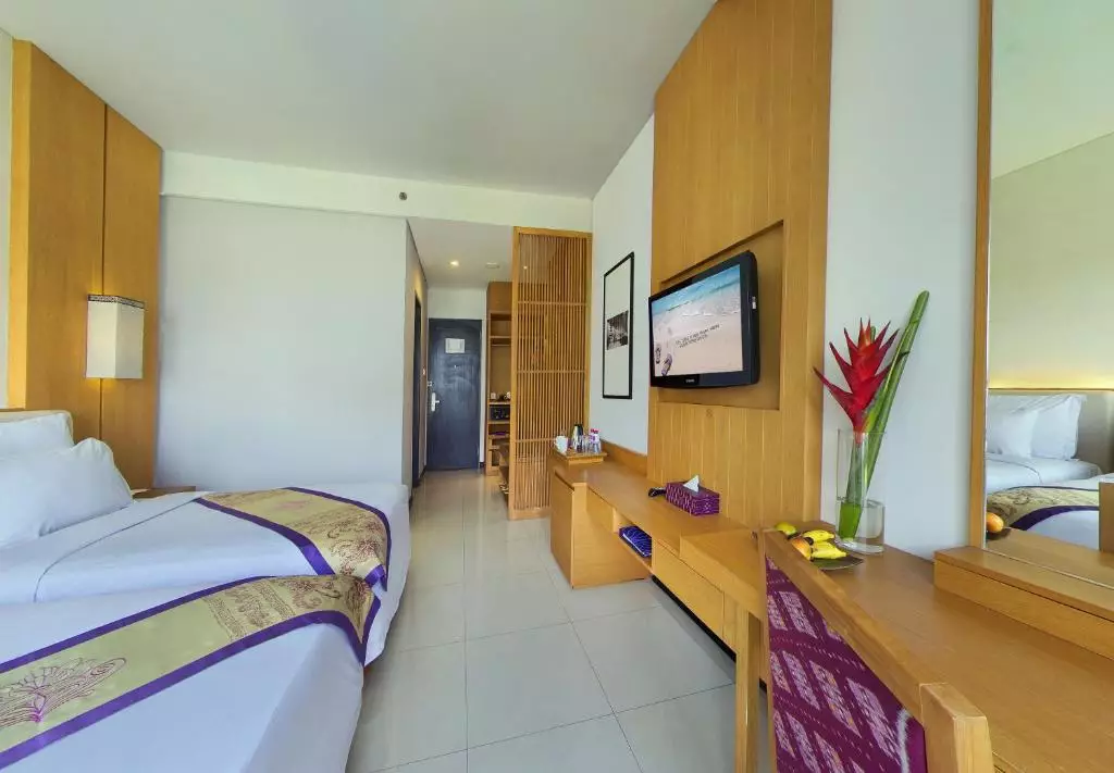 هتل گرند این کوتا