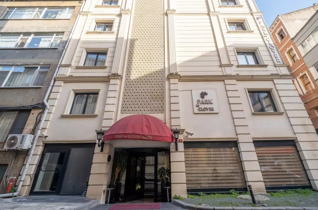 پارک بای کلوور استانبول