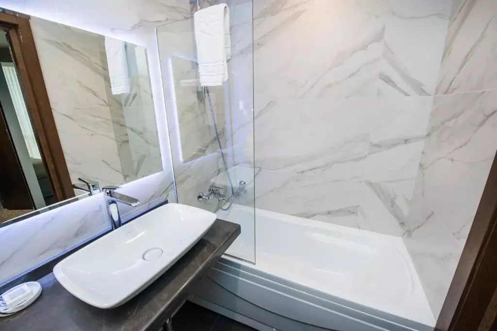 جاست این تفلیس