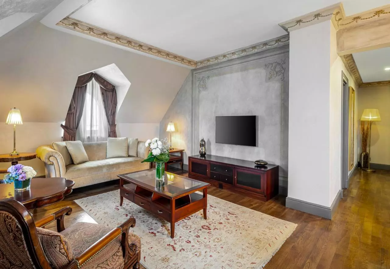 پلازو دونیزتی