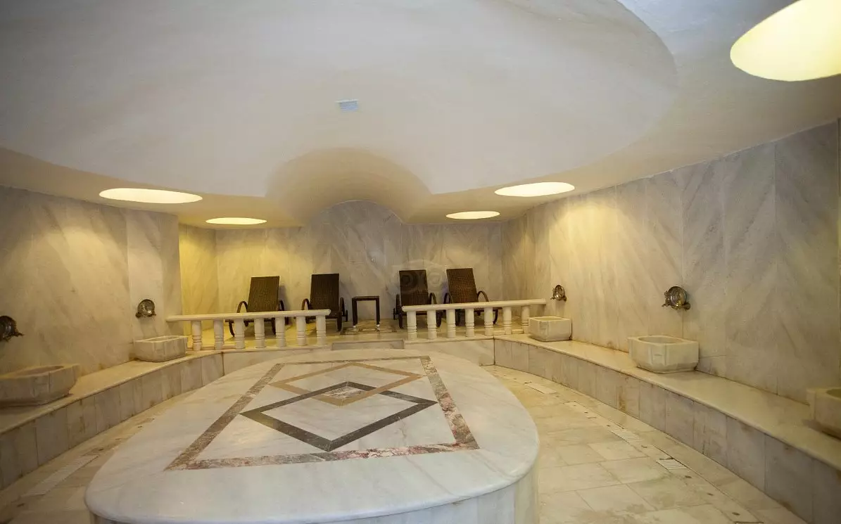 رویال آرنا ریزورت اند اسپا