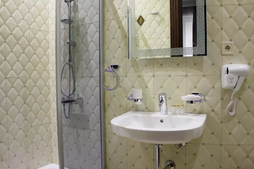 نیپول بوتیک تفلیس