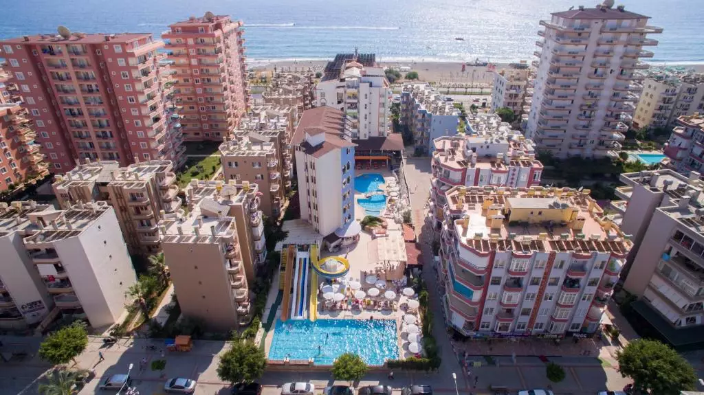 هتل کلاس مور بیچ آلانیا