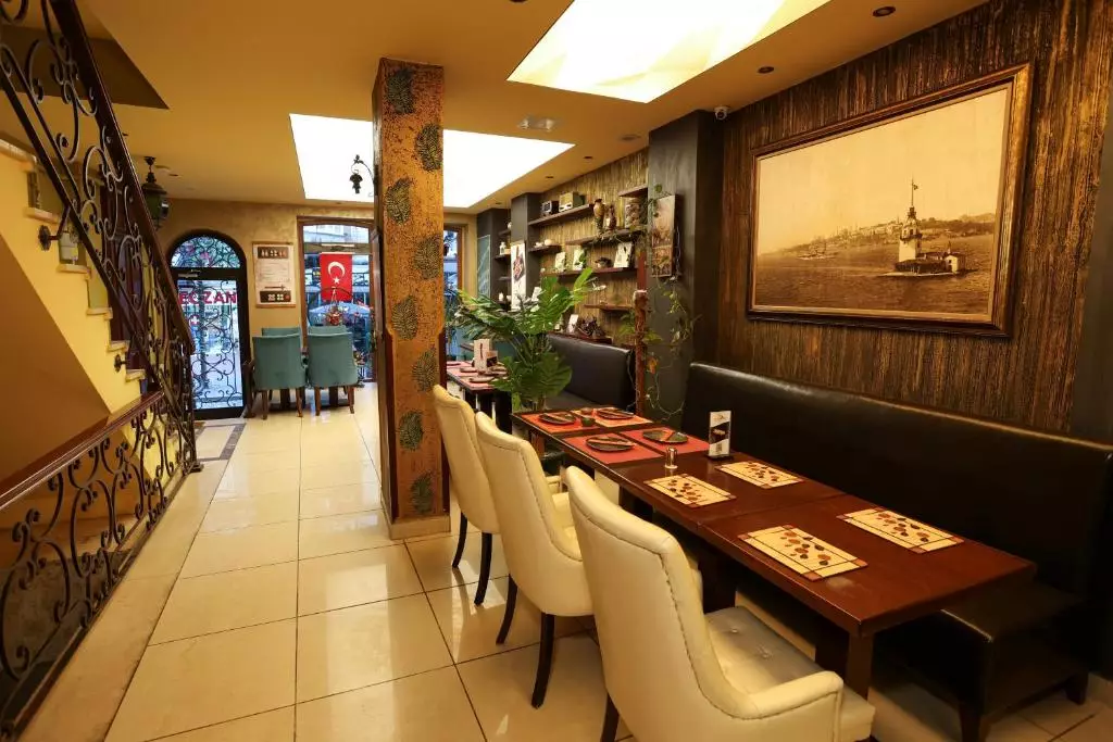 هتل جومبالی لاکچری بوتیک استانبول