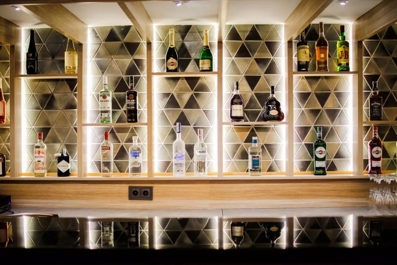 آمری پلازا تفلیس