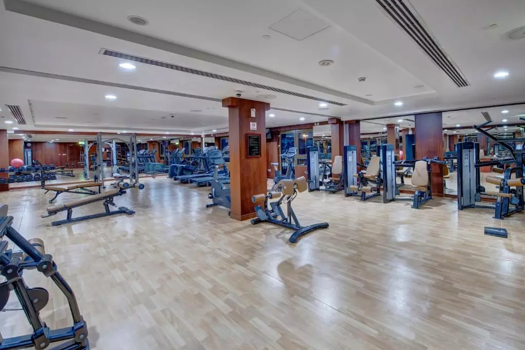 متروپولیتن شیخ زائد دبی