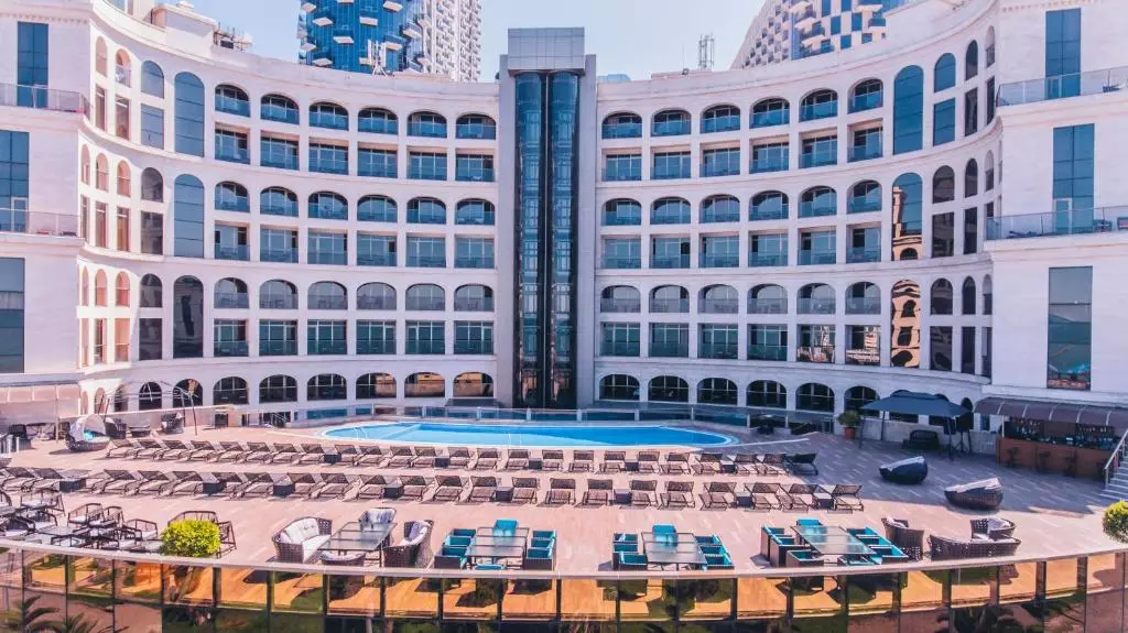 کلوسئوم مارینا باتومی