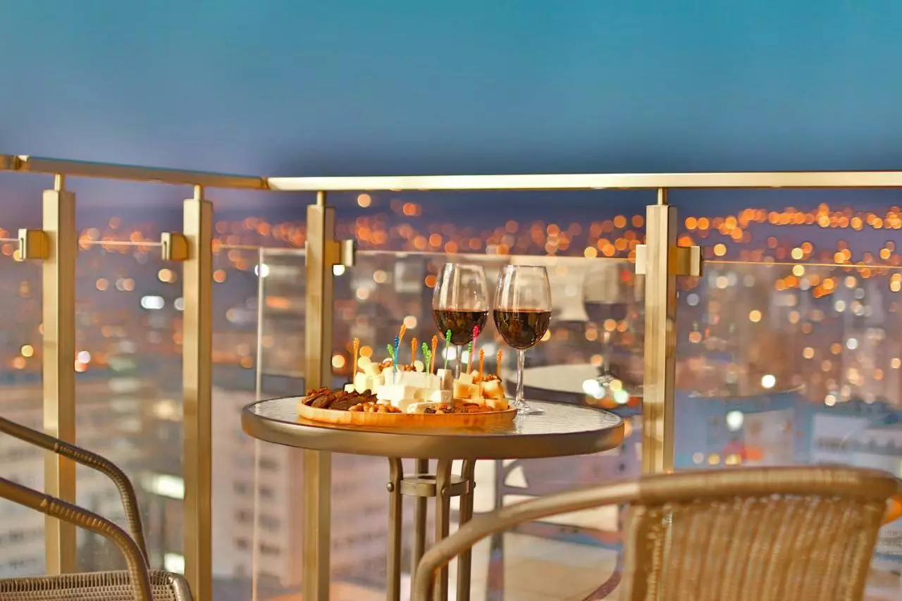 هتل آمری پلازا تفلیس