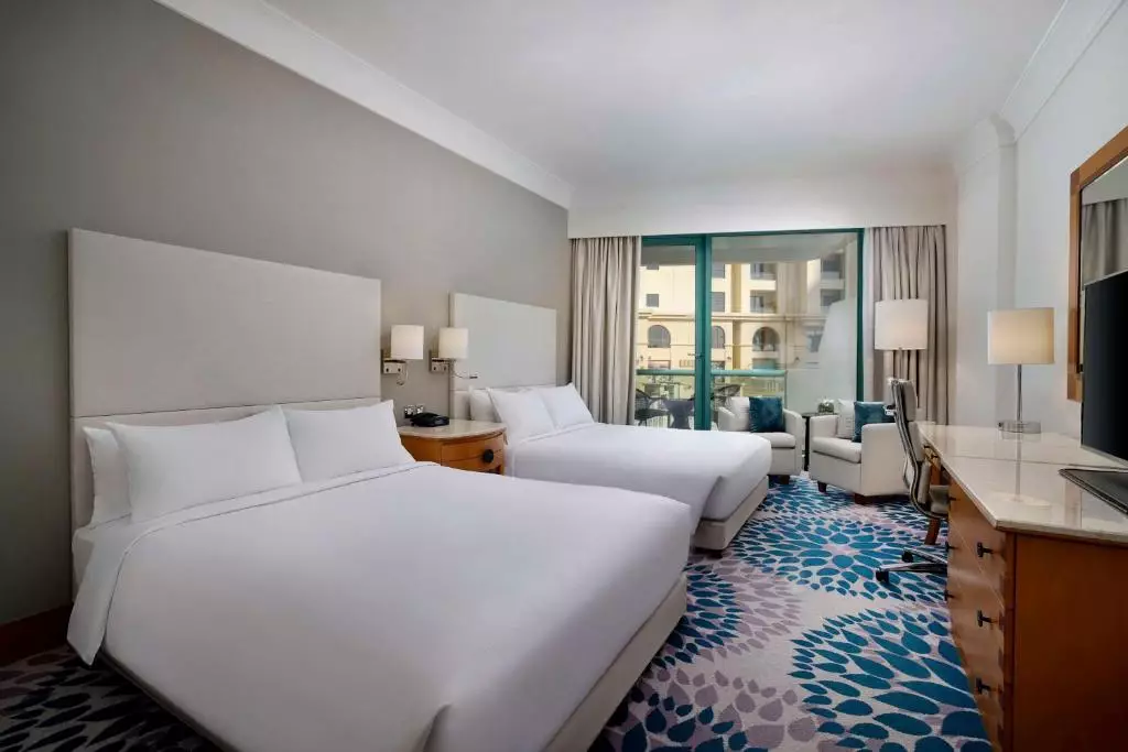 هیلتون دبی جمیرا