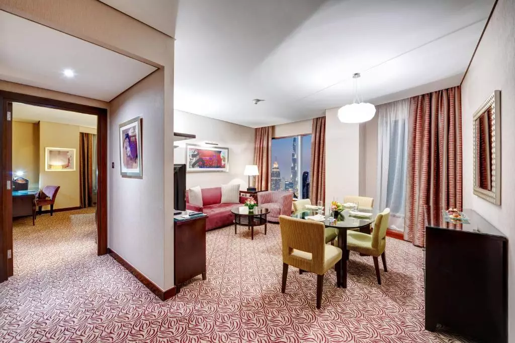 رز ریحان بای روتانا دبی